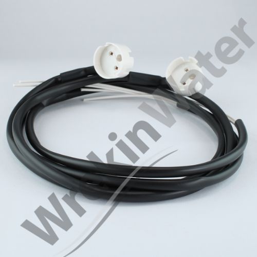 UVP0029 Lamp Holder & Lead Pair - Suitable for UPVC UV Range and also SS Range of UVs, 47900 Connectors